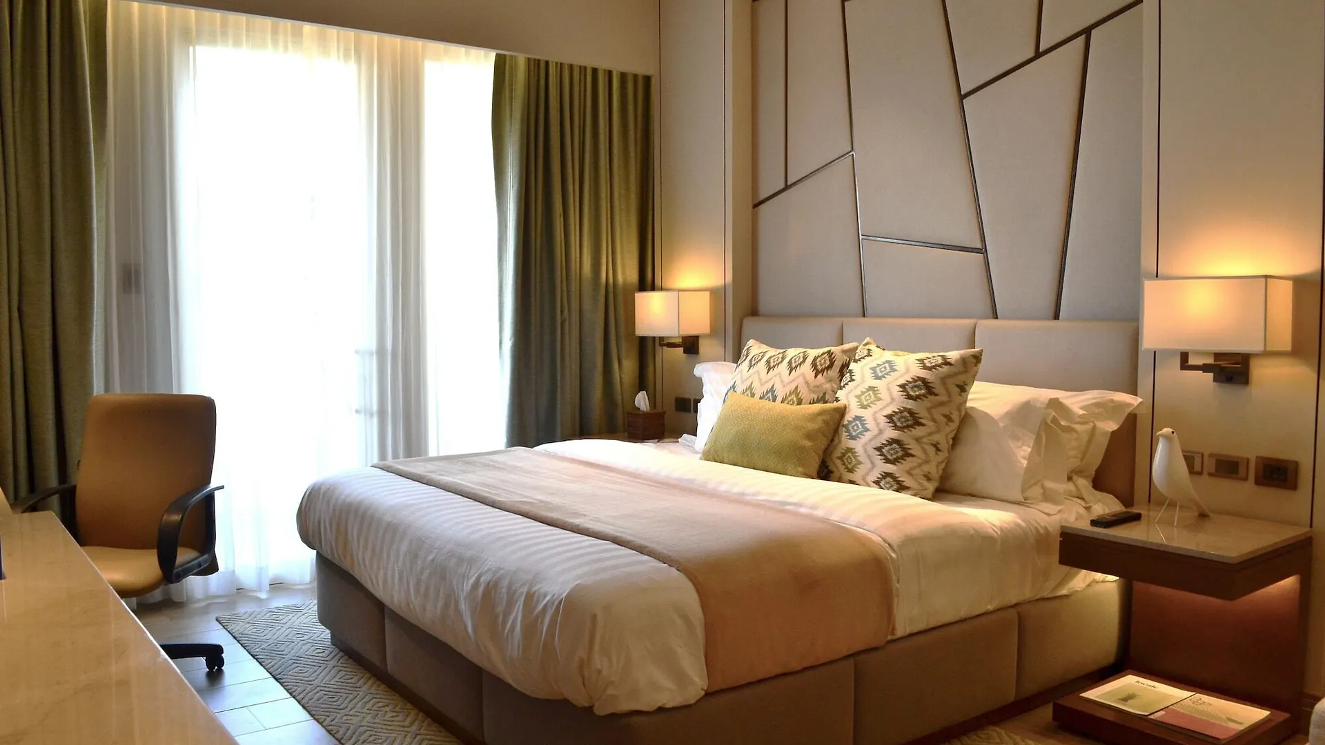 Dusitd2 Davao Hotel