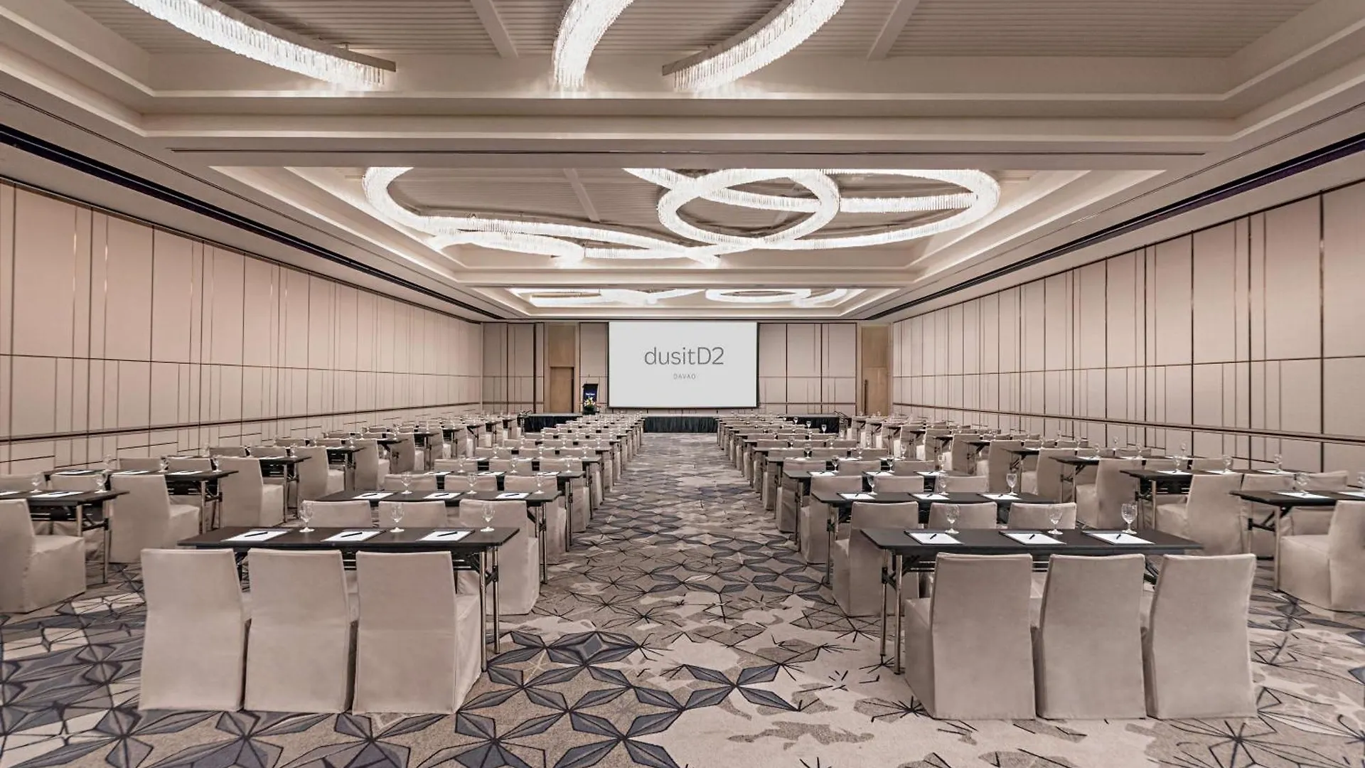 Dusitd2 Davao Hotel 4*,